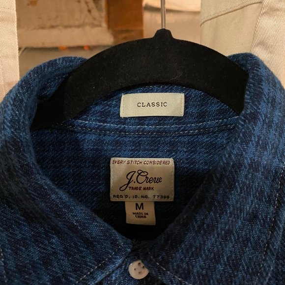 J Crew Indigo Shirt Classic fit Medium - Picture 2 of 4